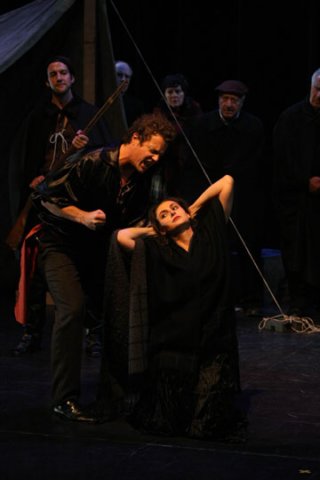 Carmen27.jpg